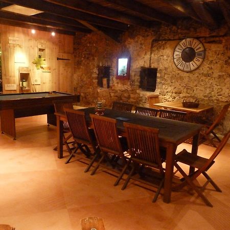 Domaine Des Deux Cedres Panzió Gauriac Kültér fotó